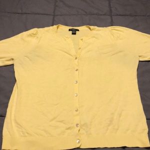Lemon yellow sweater with 3/4 sleeves